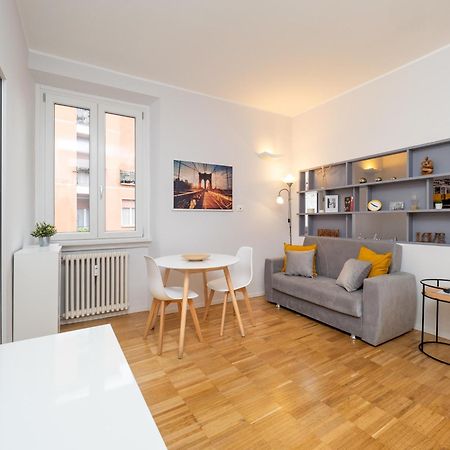 Keys Of Italy - Melloni 4 / Mustard Revolution Appartement Milaan Buitenkant foto