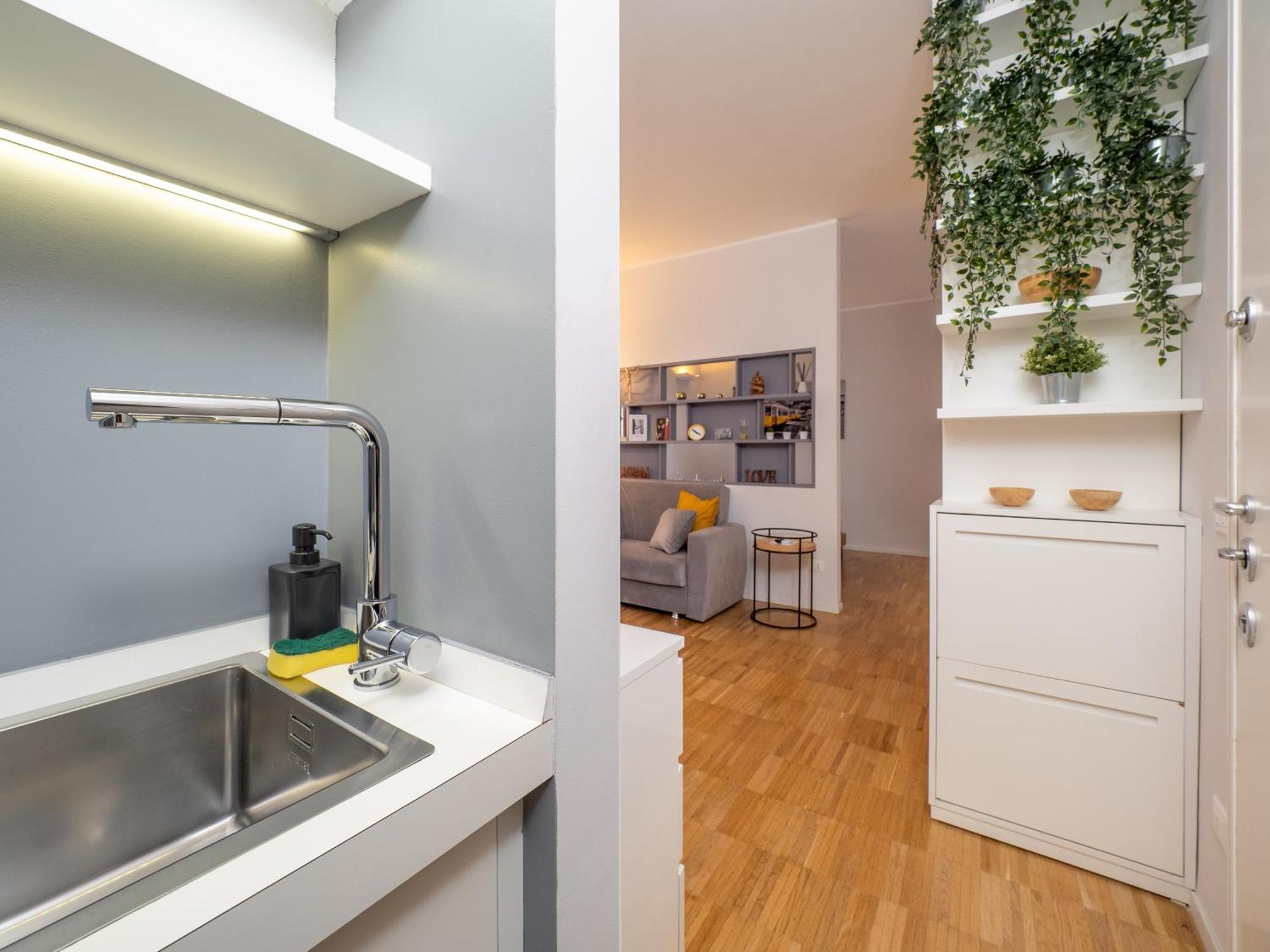 Keys Of Italy - Melloni 4 / Mustard Revolution Appartement Milaan Buitenkant foto