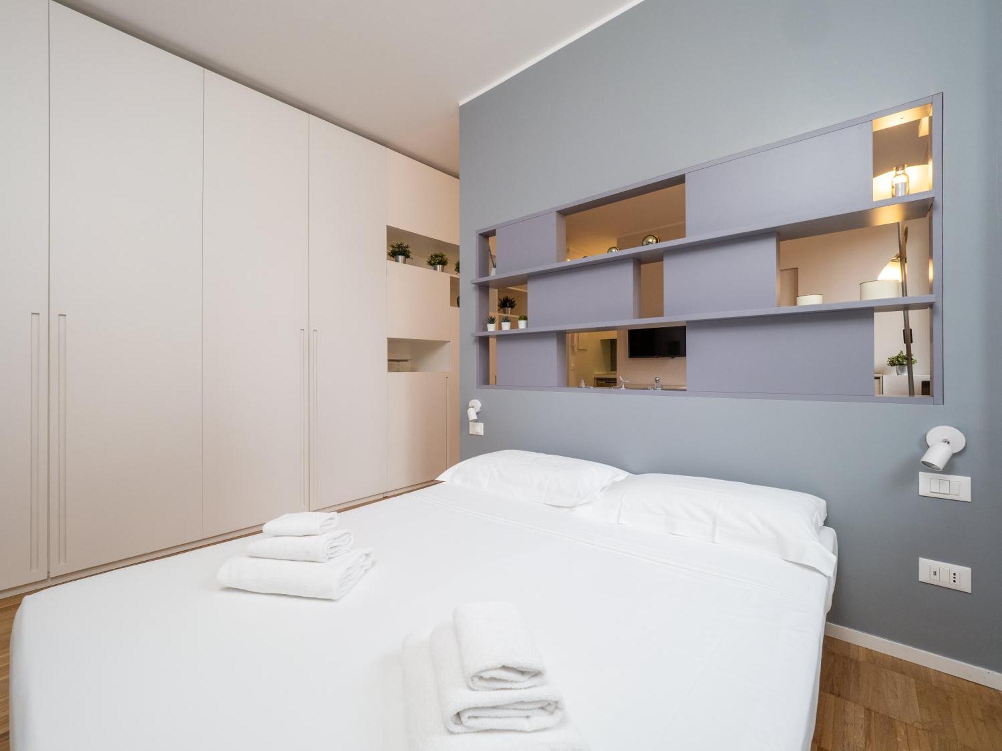 Keys Of Italy - Melloni 4 / Mustard Revolution Appartement Milaan Buitenkant foto